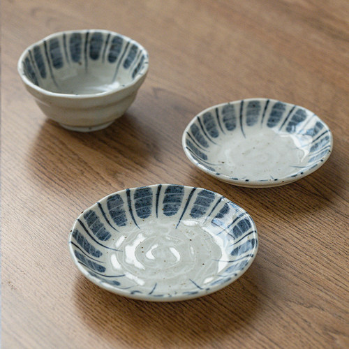 日本进口美浓烧釉下彩复古做旧十草小平盘小碟小饭碗早餐盘点心盘