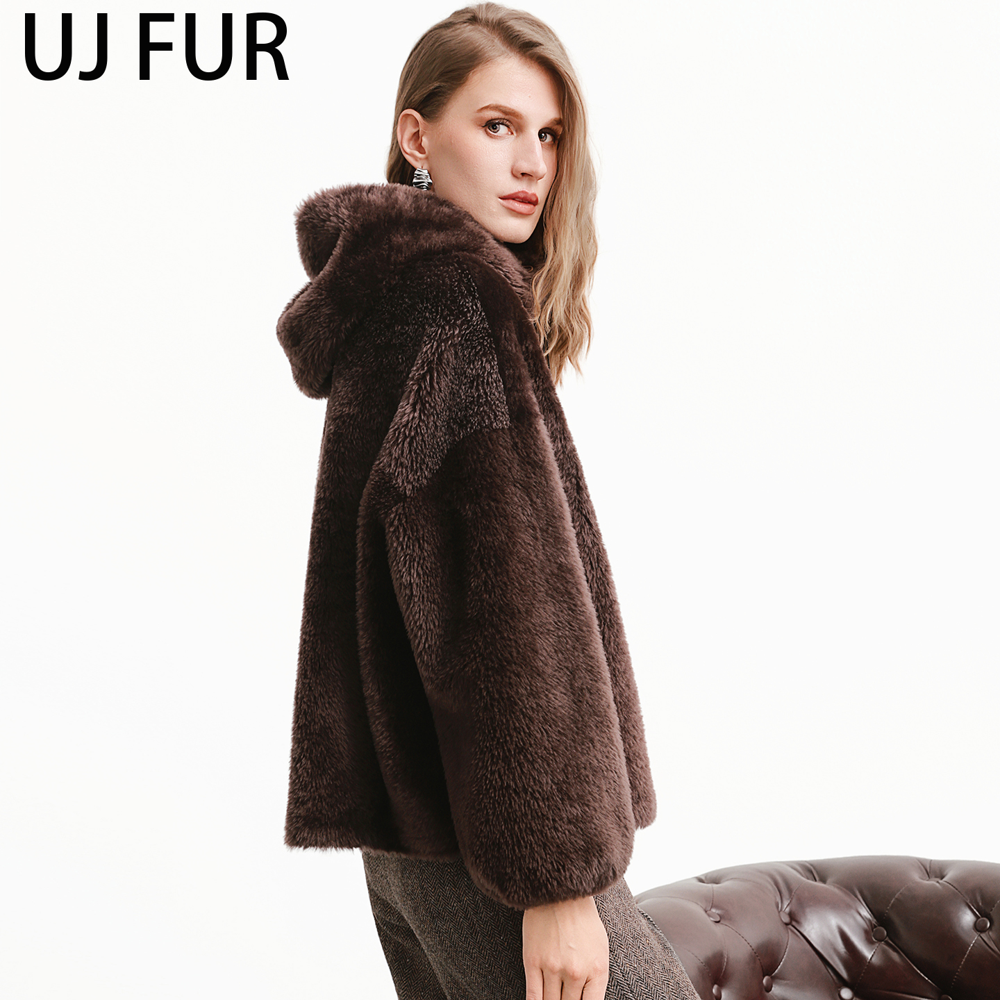 UJ/西班牙拉贡皮毛一体短款宽松外套拉链女皮草气质休闲上衣连帽