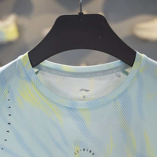 李宁短袖2025夏季新品跑步系列女子反光冰感舒适防晒T恤ATSV376