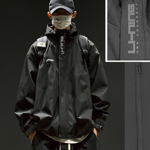 李宁黑色外套2024秋季薄款男款防风防泼水连帽冲锋衣休闲运动服