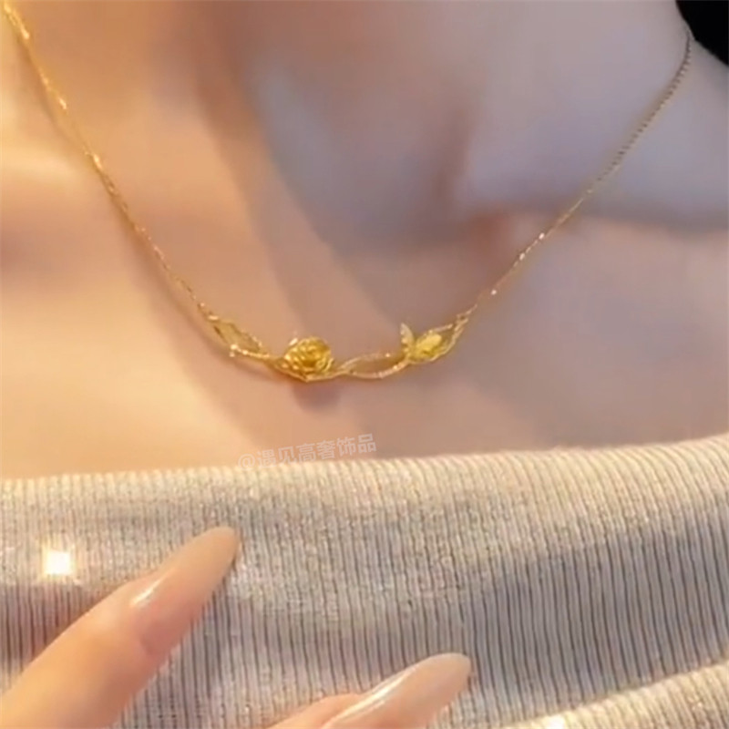 温柔小蝴蝶玫瑰花项链女不掉色