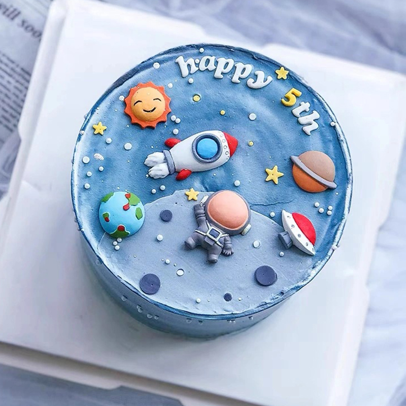 宇航员飞船星球装饰摆件