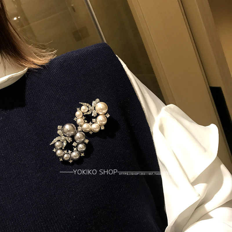 包邮韩国小香风简约时尚奢华精致气质珍珠水钻别针时尚胸针胸花