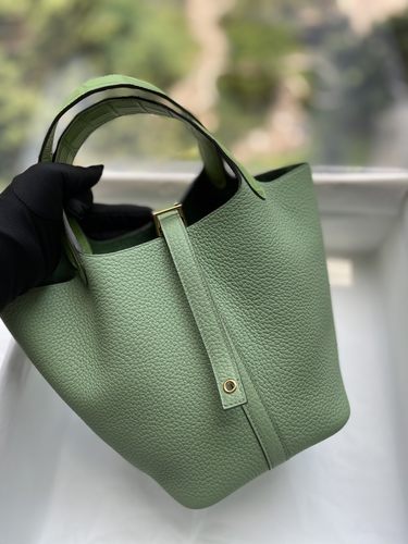 高端进口TOGO皮配鳄鱼手挽菜篮子手提女包女士2021新款牛油果绿