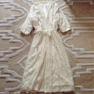 睡衣女冬加绒加厚真丝冬季性感睡袍珊瑚绒保暖长款家居服浴袍秋冬