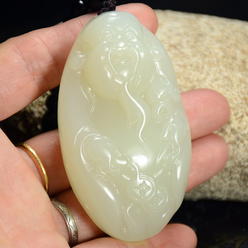 新疆和田玉财神把件财神爷聚财