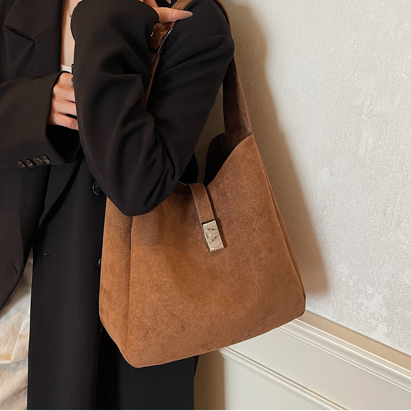 2025新款小众复古休闲腋下包