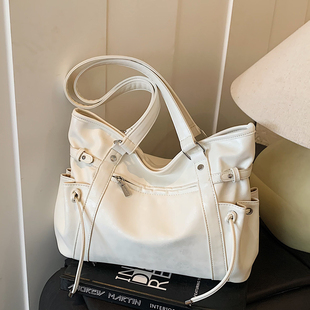 高级感包包女款2026新款春季时尚托特包大容量女包上班通勤手拎包