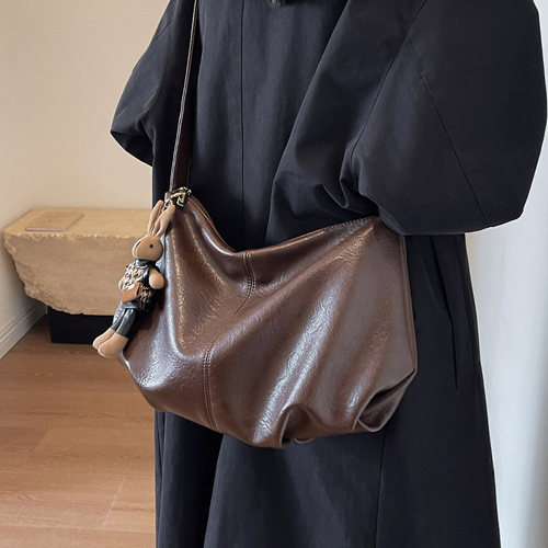 饺子包软皮托特包潮单肩包斜挎包