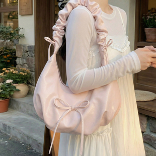 高级感精致单肩包大容量斜挎饺子包 2026新款 春季 上班通勤包包女款