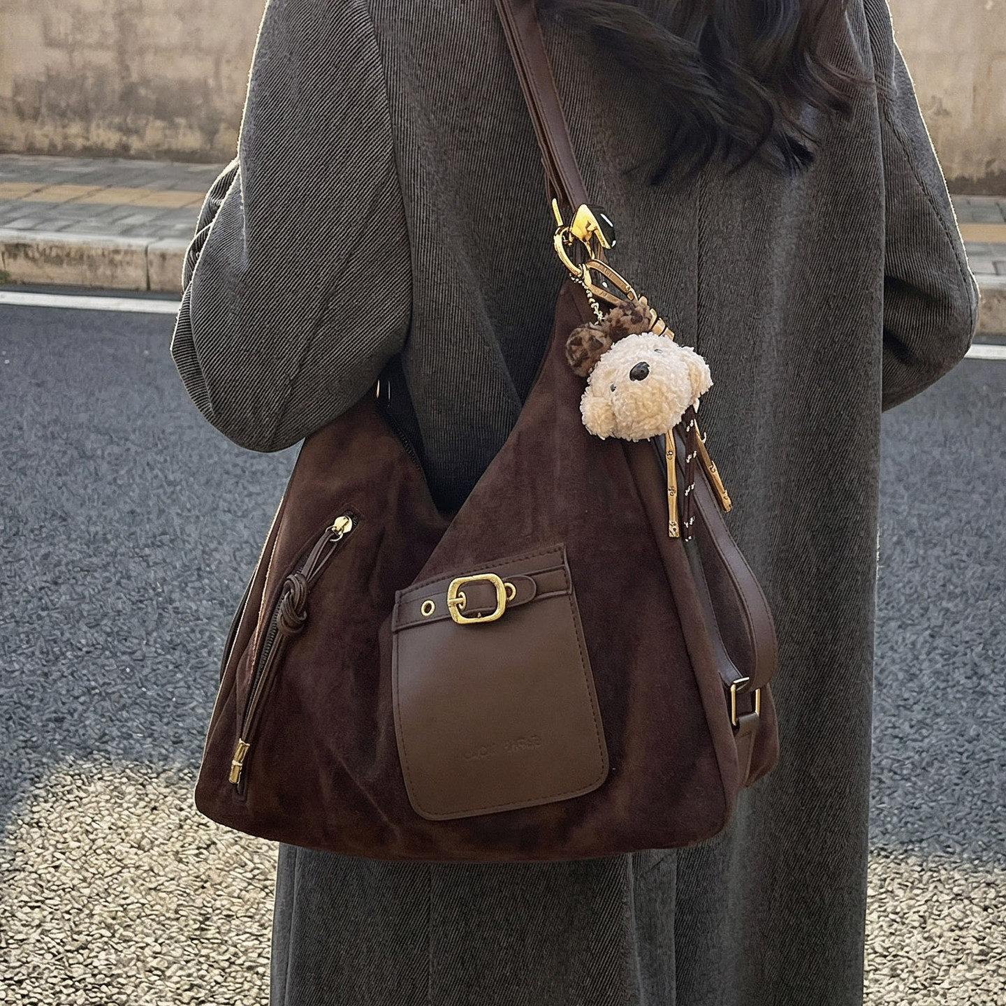 麂皮绒包包女式2025新款托特包大容量通勤单肩包复古百搭双肩背包,箱包皮具/热销女包/男包,通用款女包,淘宝优惠券,粉丝福利购,淘宝优惠卷