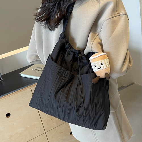 休闲包包女式2026新款时尚流行单肩包大容量托特包春夏通勤斜挎包