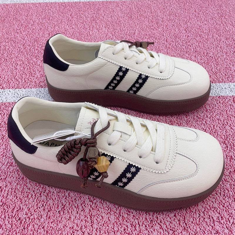 DFN复古德训鞋女2026春季款百搭系带平底运动休闲鞋舒适商场同款,女鞋,时尚休闲鞋,淘宝优惠券,粉丝福利购,淘宝优惠卷