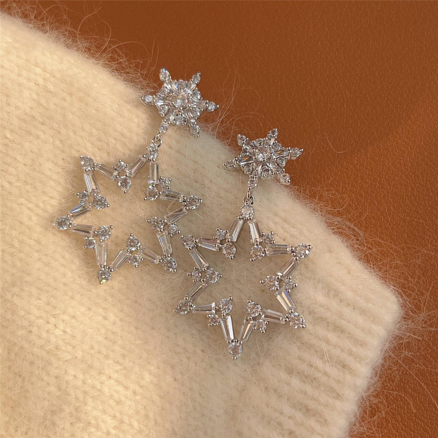 法式气质时尚百搭通勤满镶锆石耳钉女小众设计感耳环耳饰女潮,饰品/流行首饰/时尚饰品新,耳环,淘宝优惠券,粉丝福利购,淘宝优惠卷