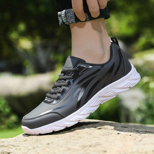 春秋户外健步旅游慢跑鞋 低帮皮面轻便缓震休闲运动鞋 潮 跑步鞋 男式