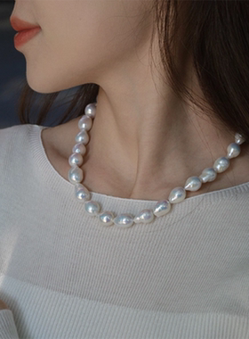 天然珍珠项链女高级感小众不规则巴洛克珍珠锁骨链优雅气质颈链