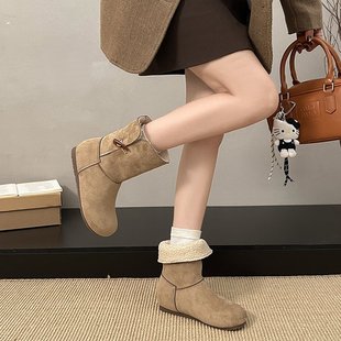 小个子内增高雪地靴女舒适冬季新款加绒加厚羊羔绒保暖两穿马丁靴