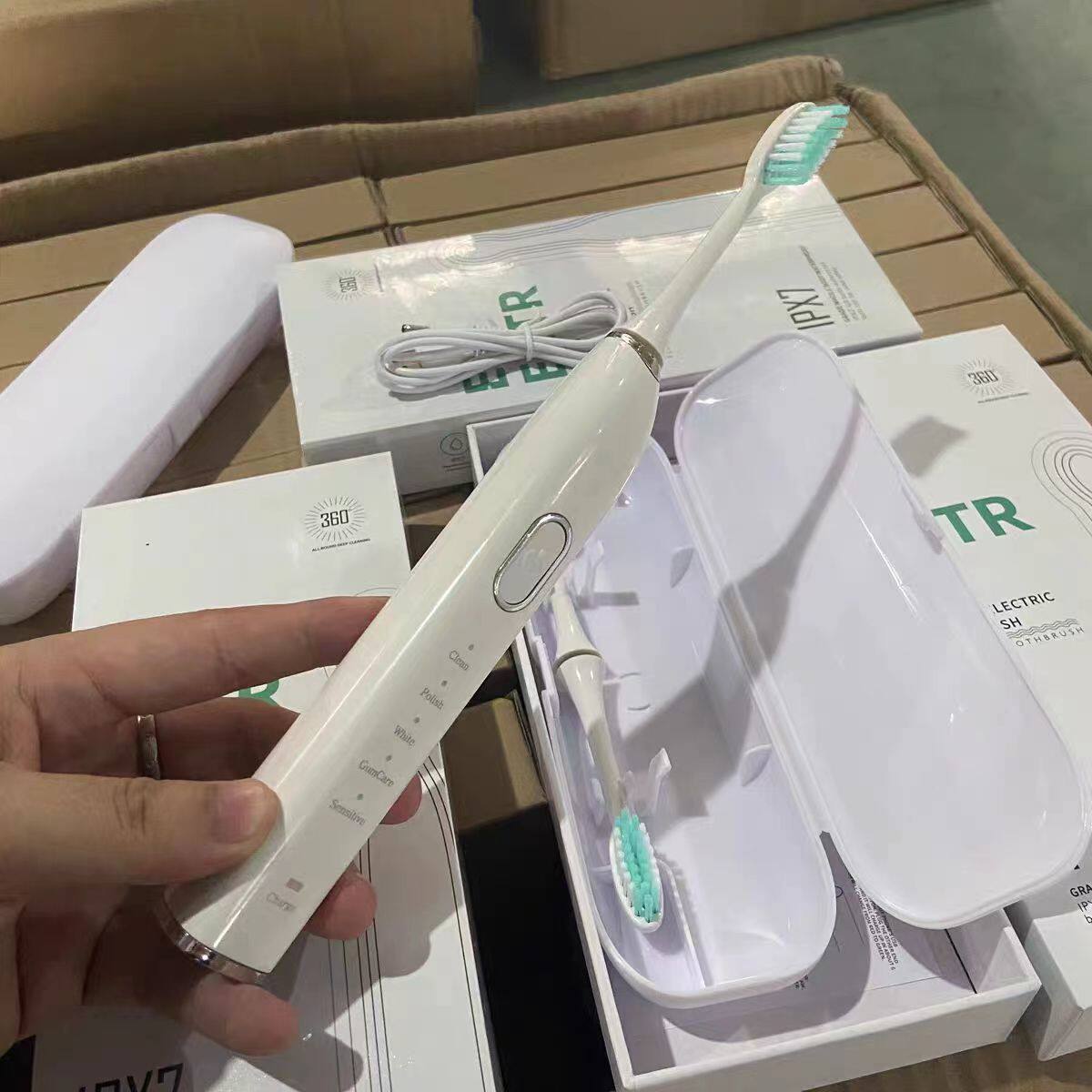 牛货！整整等了四个月！外贸单超长续航记忆功能全身防水电动牙刷