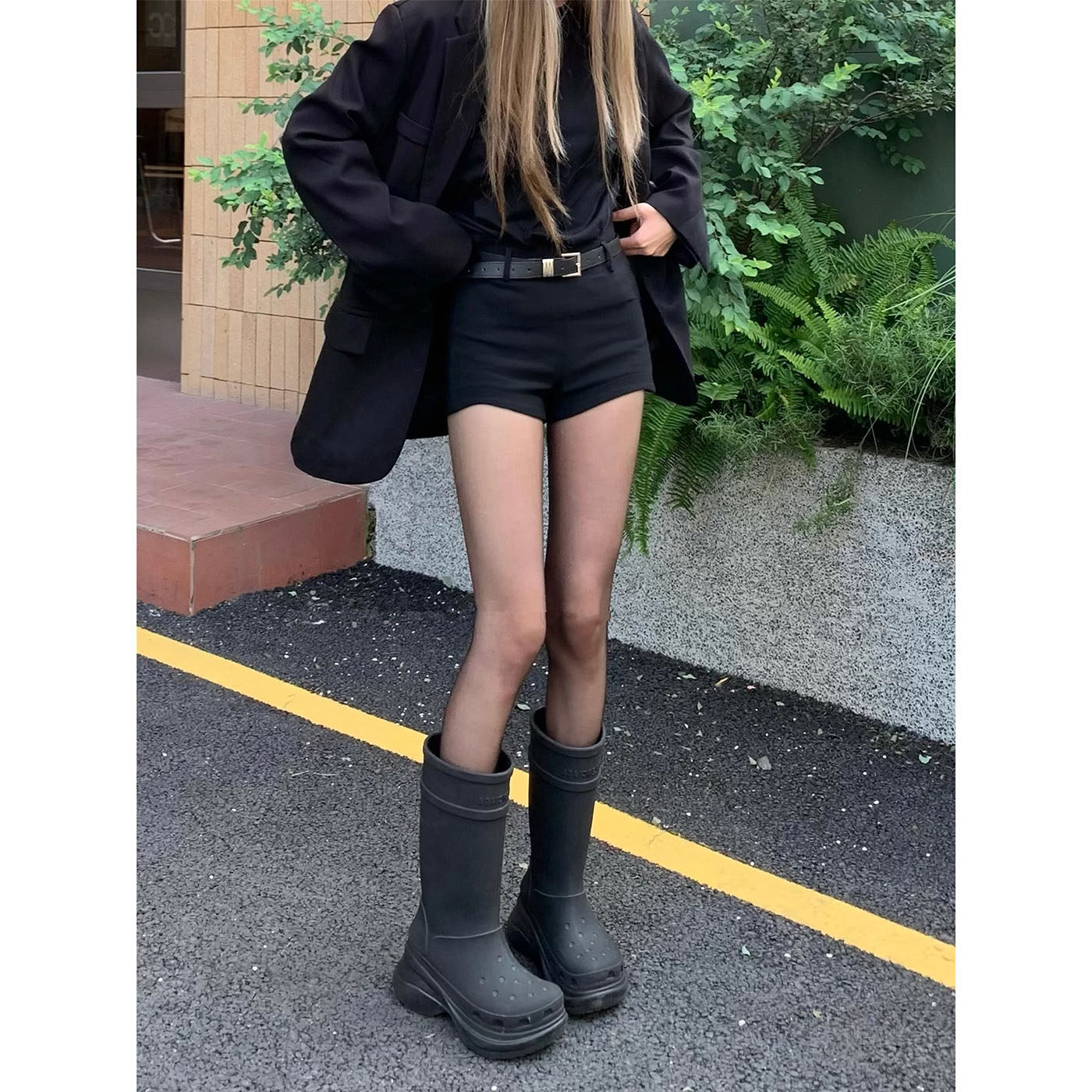 黑色短裤女秋外穿高腰显瘦紧身显腿长辣妹a字性感配靴子超短热裤
