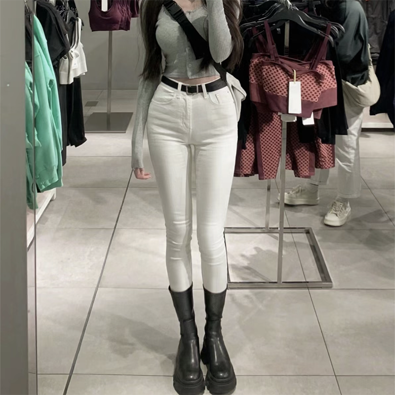 高腰紧身白色牛仔裤女2025春夏季新款显瘦修身九分小脚铅笔长裤子
