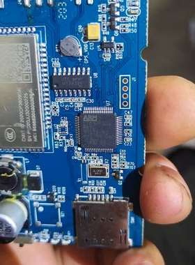 适用STM 105RCT6单片机芯片，EC200S-CN，带板议价