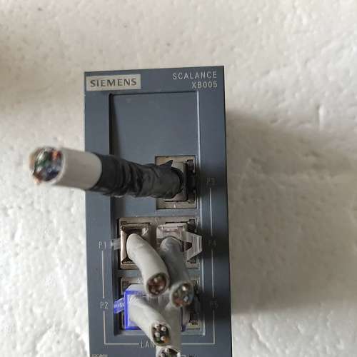 适用SCALANCE XB005非网管型工业以太网交换机。议价