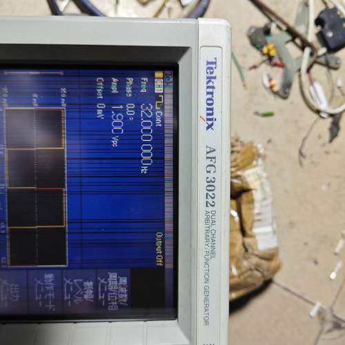 适用泰克函数信号发生器，afg3022，功能如图，外壳破损，议价