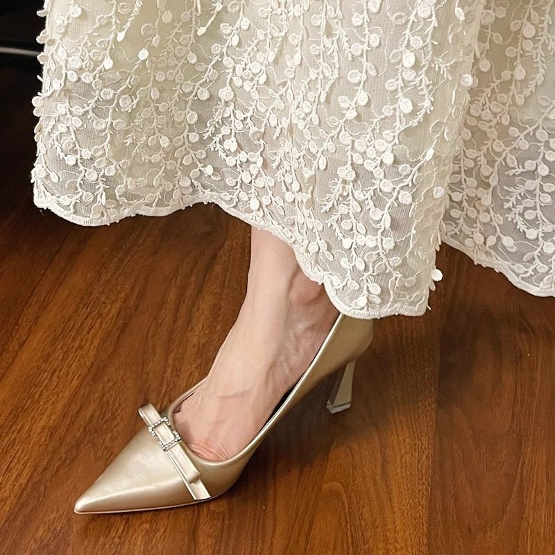 美猫汇珍珠高跟鞋2024年新款法式尖头细跟真皮底主纱婚新娘婚鞋女,女鞋,婚鞋,淘宝优惠券,粉丝福利购,淘宝优惠卷