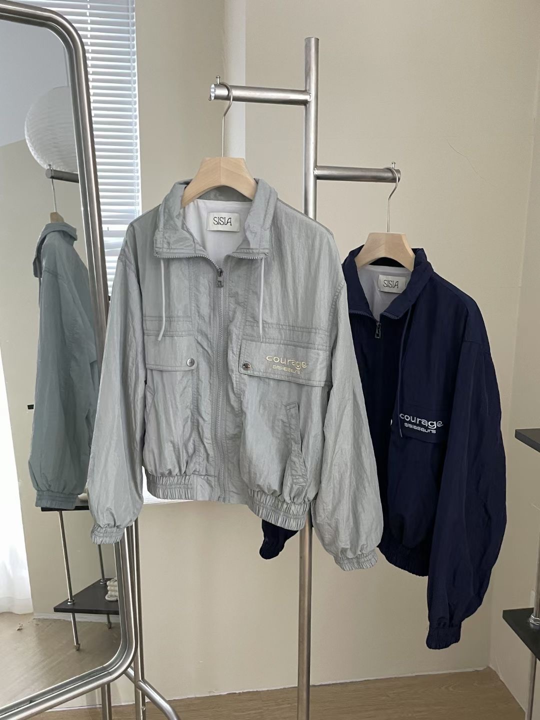 现~货About nice 韩国韩代同款 onuk 两色入薄款冲锋衣