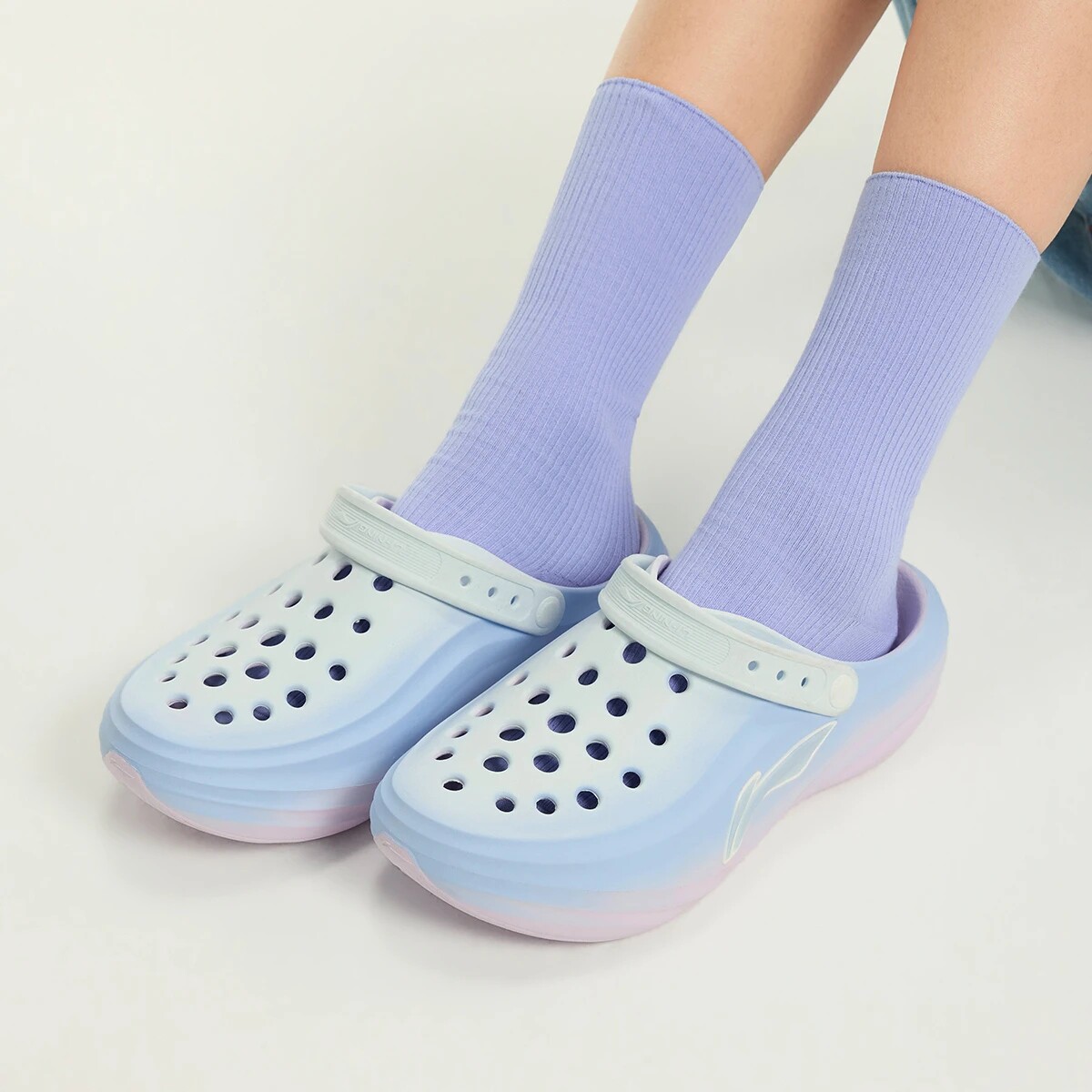 李宁正品苏打男女同款减震潮流凉鞋多巴胺增高洞洞拖鞋AGUW005