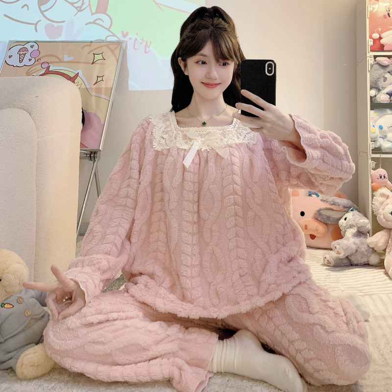 秋冬新款保暖法兰绒睡衣女公主风