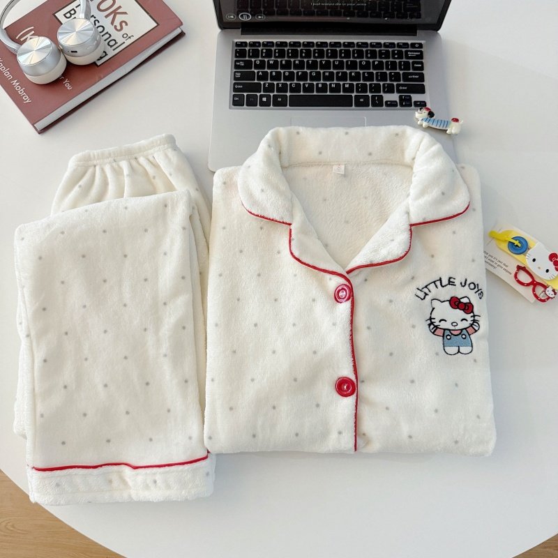 秋冬季新款法兰绒休闲保暖睡衣女