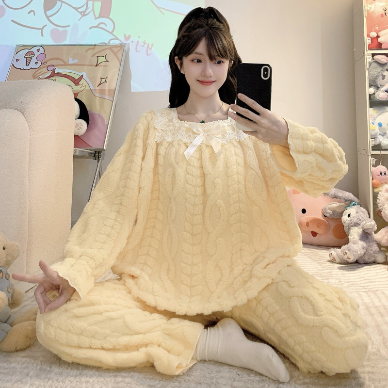 纯色温柔甜美风睡衣女法兰绒套装