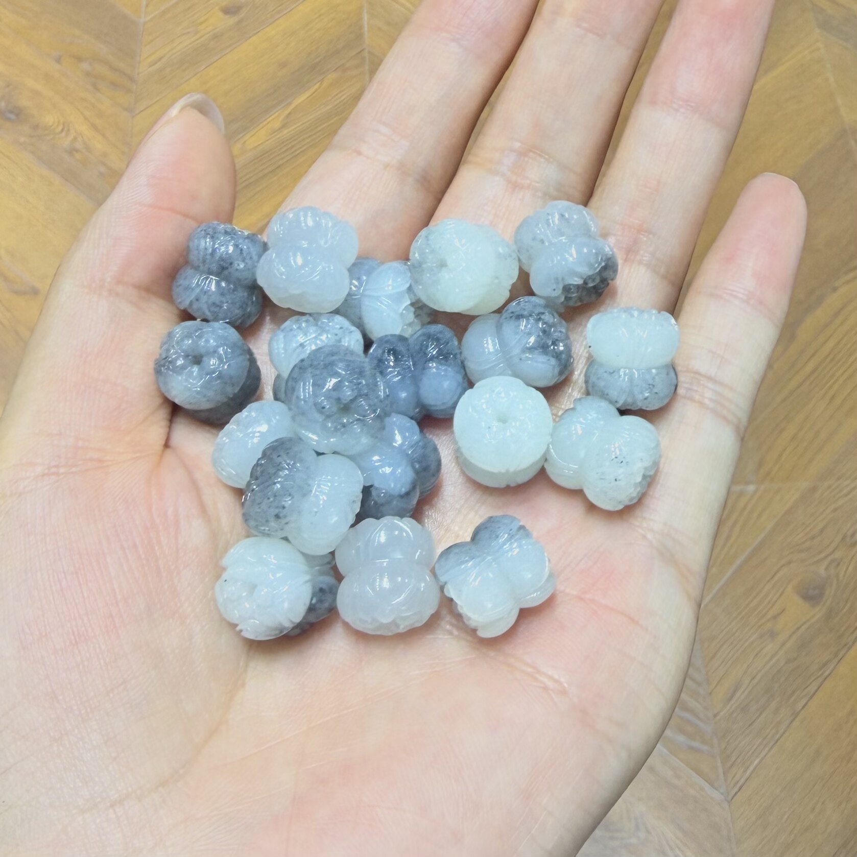 福利~新疆和田青花籽料并蒂莲吊坠挂件DIY玉石雕刻培训