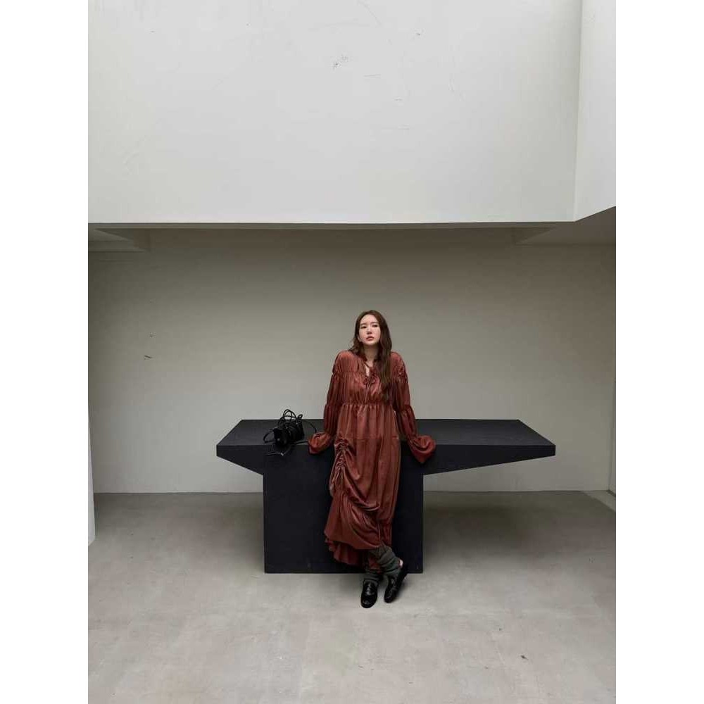 九1120韩国东大门连衣裙区EGGIS-8703655独特纯色高端正品浪漫