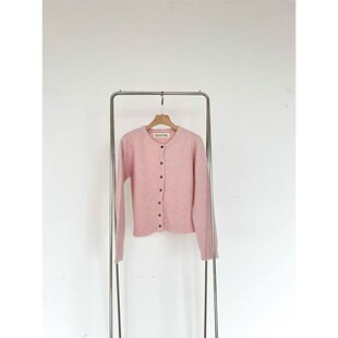 九0921韩国东大门毛衣区SANTAL-8649418档口纯色街头正品高档冬款