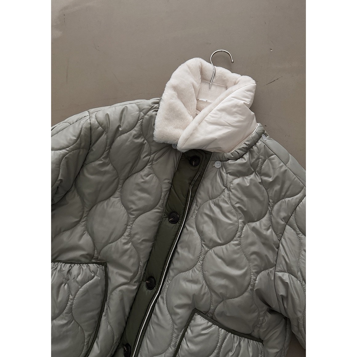 八1203韩国东大门运动瑜伽外套短款外套两面穿区4519195休闲风格