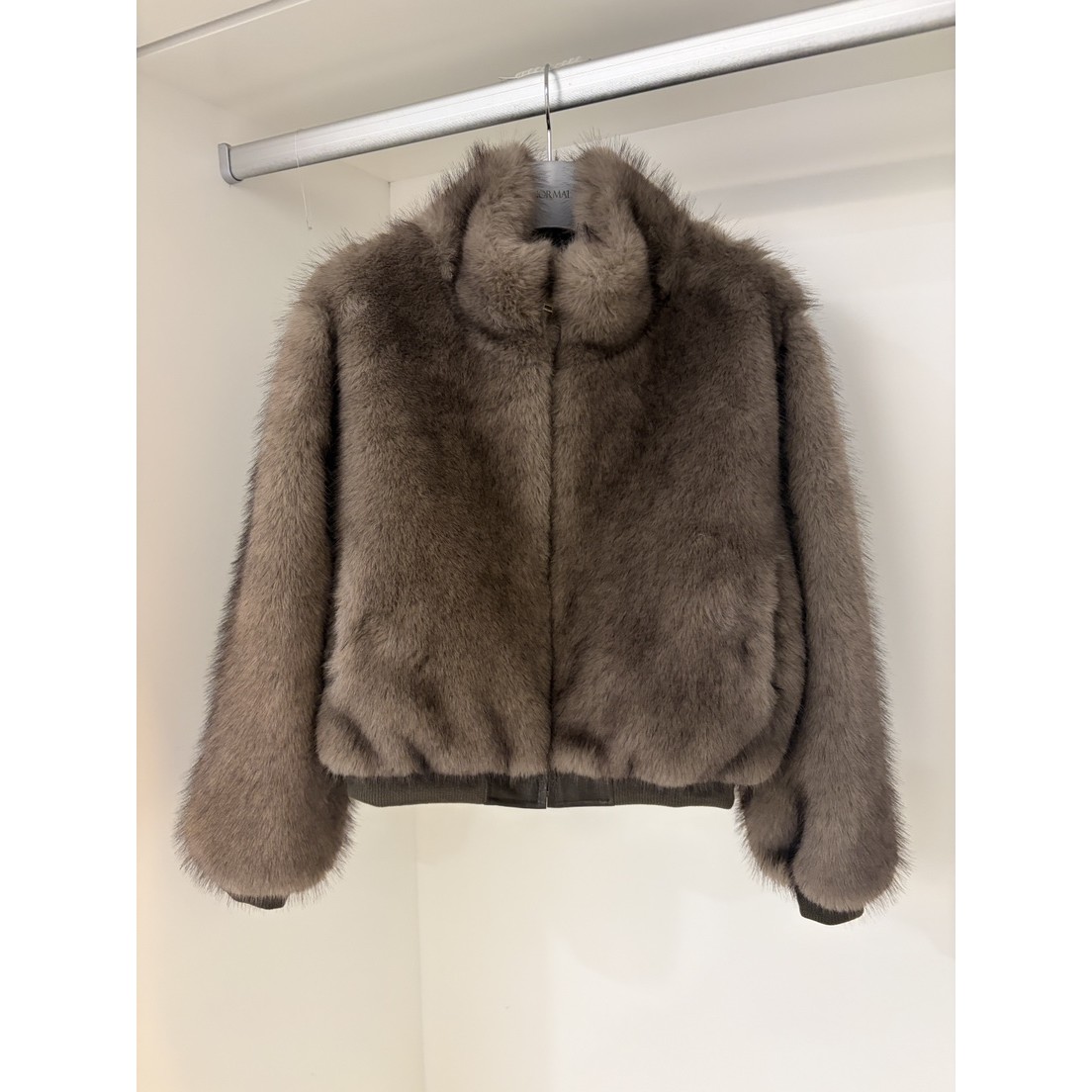 八1104韩国东大门运动瑜伽外套短款大衣区4472689人气简约秋季