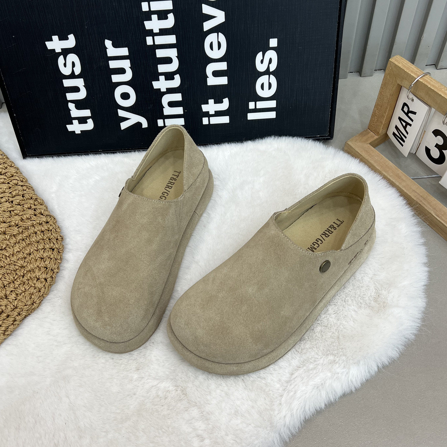 2026春季新款真皮勃肯鞋女休闲两穿一脚蹬圆头乐福鞋时尚懒人单鞋