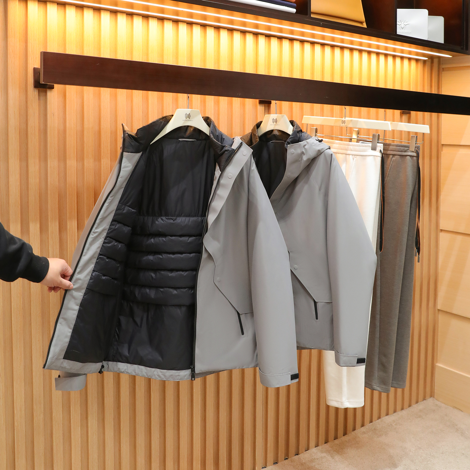 城市机能风2025冬季新款男户外加厚保暖90鹅绒三防羽绒服外套1640