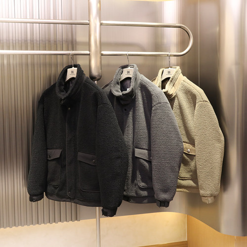 2024冬季新款男户外休闲极简廓型设计感摇粒绒立领羽绒服外套9635