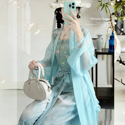 烟芷雨【半夏】宋制褙子吊带宋裤