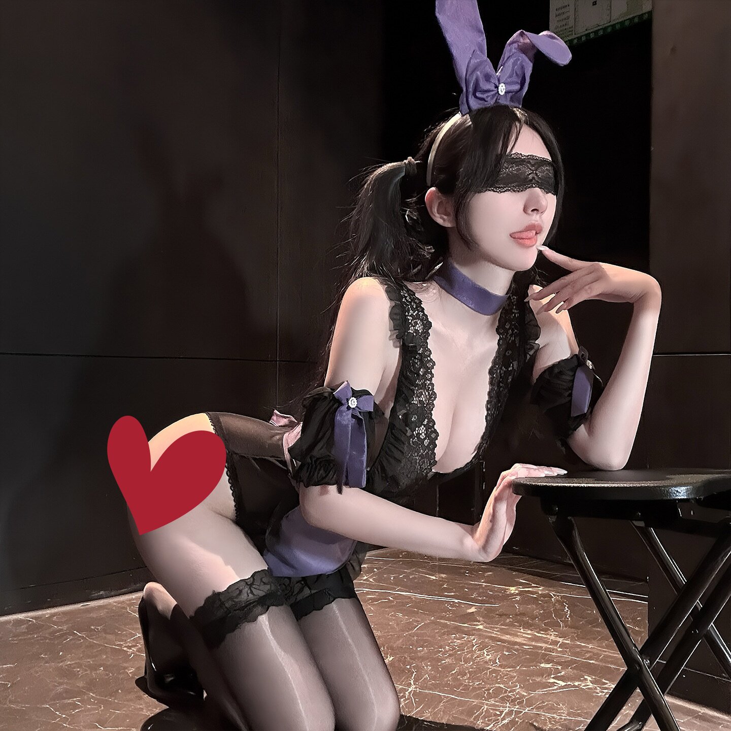 深V性感蕾丝花边兔女郎情侣睡衣