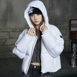 NATIONAL GEOGRAPHIC/国家地理 女短款羽绒连帽鹅绒羽绒服外套