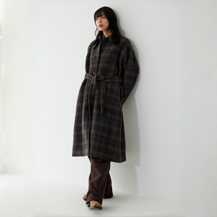 STUDIO TOMBOY 2025 秋冬格纹手工大衣 羊毛混纺宽松长款外套
