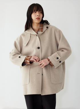 STUDIO TOMBOY 2025 秋冬手工连帽羊毛混纺半大衣 燕麦色宽松外套