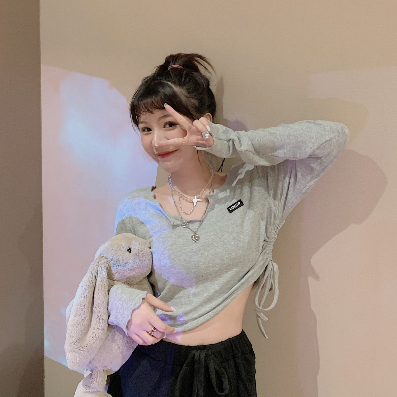 Real shot real price early autumn 2020 V-neck drawstring t design feeling slim, versatile loose and simple top