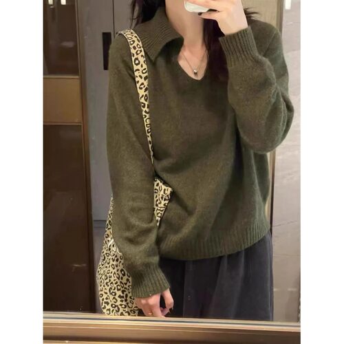 橄榄绿色质感套头毛衣女春秋新款韩版小众设计感翻领针织衫上衣
