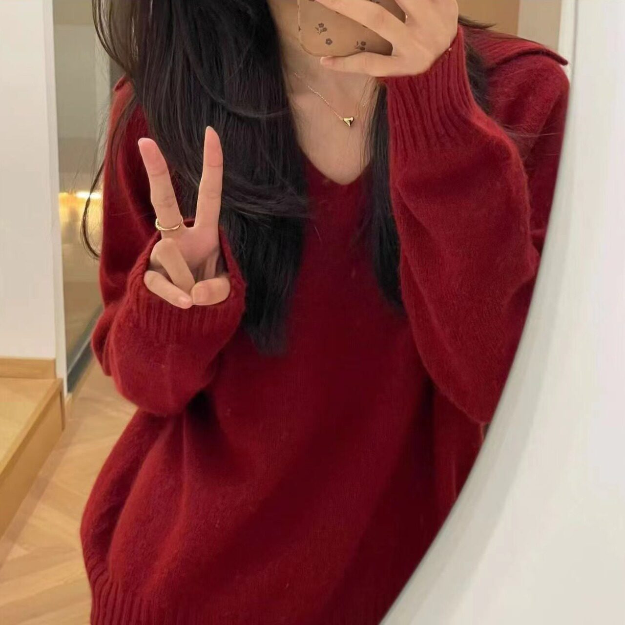 新年过年穿搭红色毛衣女秋冬2026新款慵懒高级感宽松针织内搭上衣