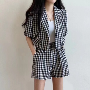 韩版chic 2026复古格子短袖小西服外套+花苞高腰显瘦阔腿裤两件套